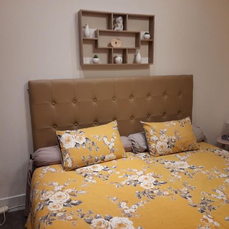 Bed and Breakfast Domaine Pastel Besson Екстер'єр фото