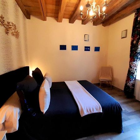 Bed and Breakfast Domaine Pastel Besson Екстер'єр фото